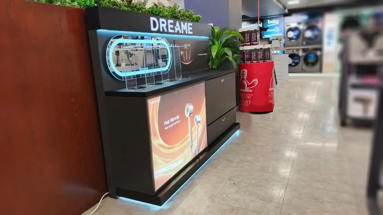 Dreame Stands